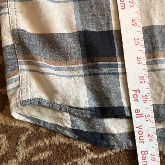 Pendelton Linen/Rayon Plaid button down Shirt Mens M Navy/Ceeam casual Western - Picture 8 of 9